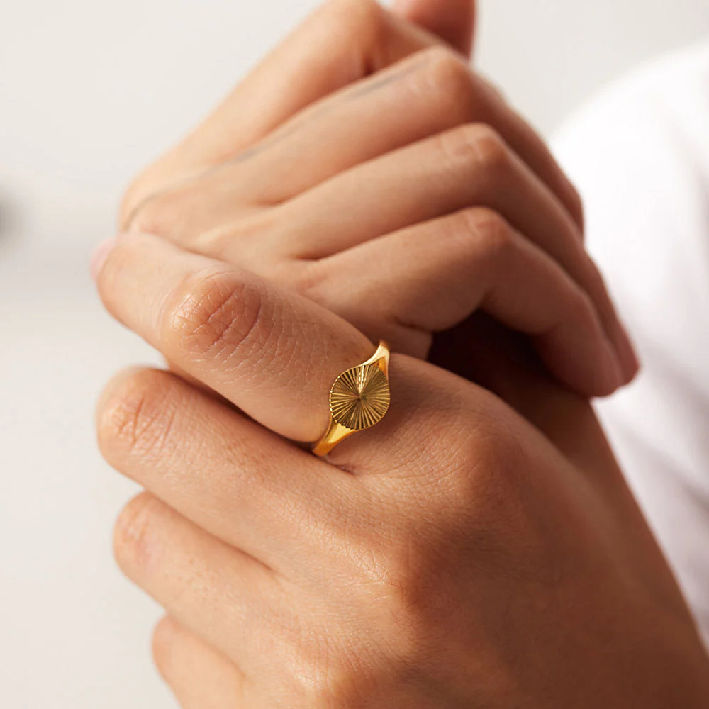 Cyna Gold Ring - Image 10