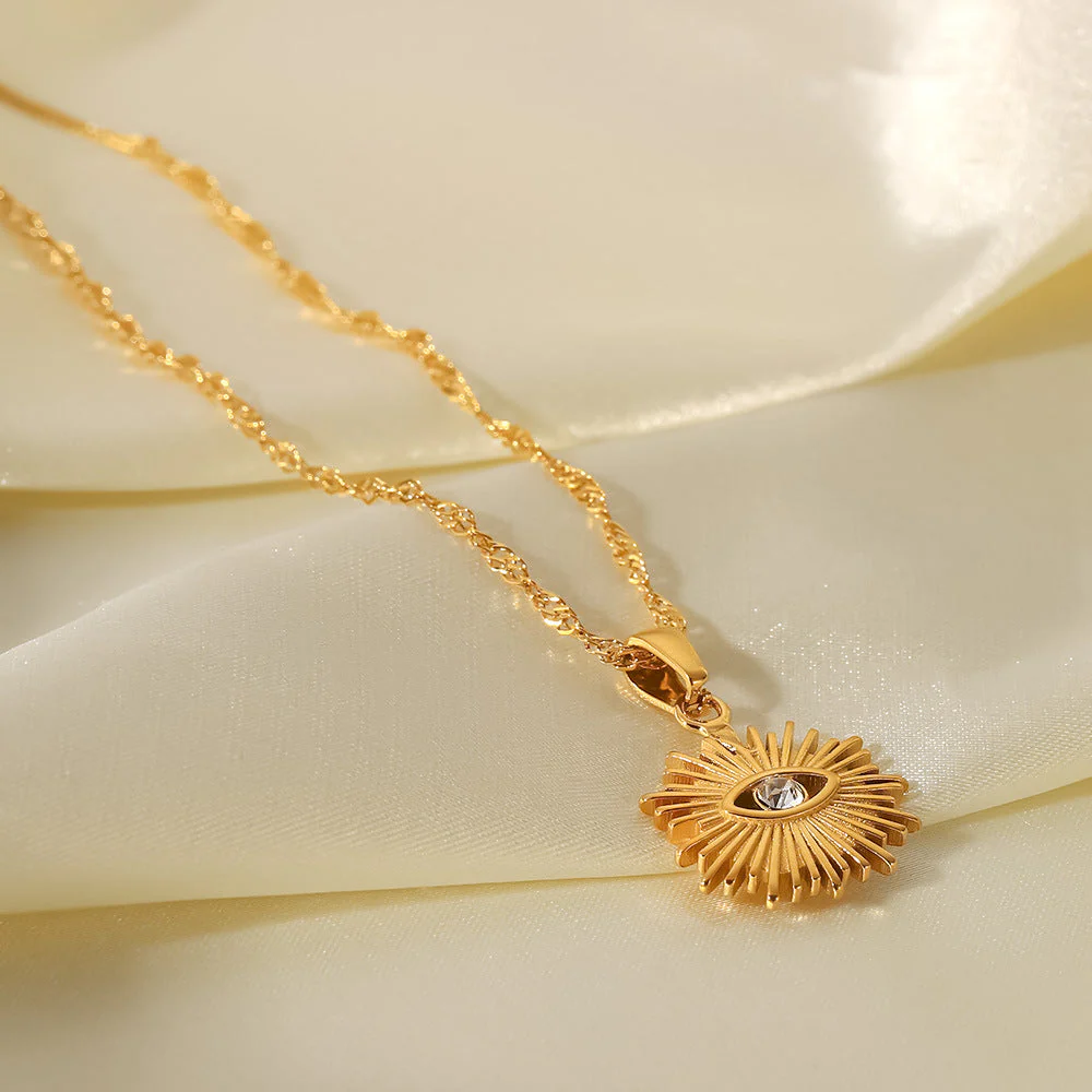 Solana Gold Necklace - Image 6