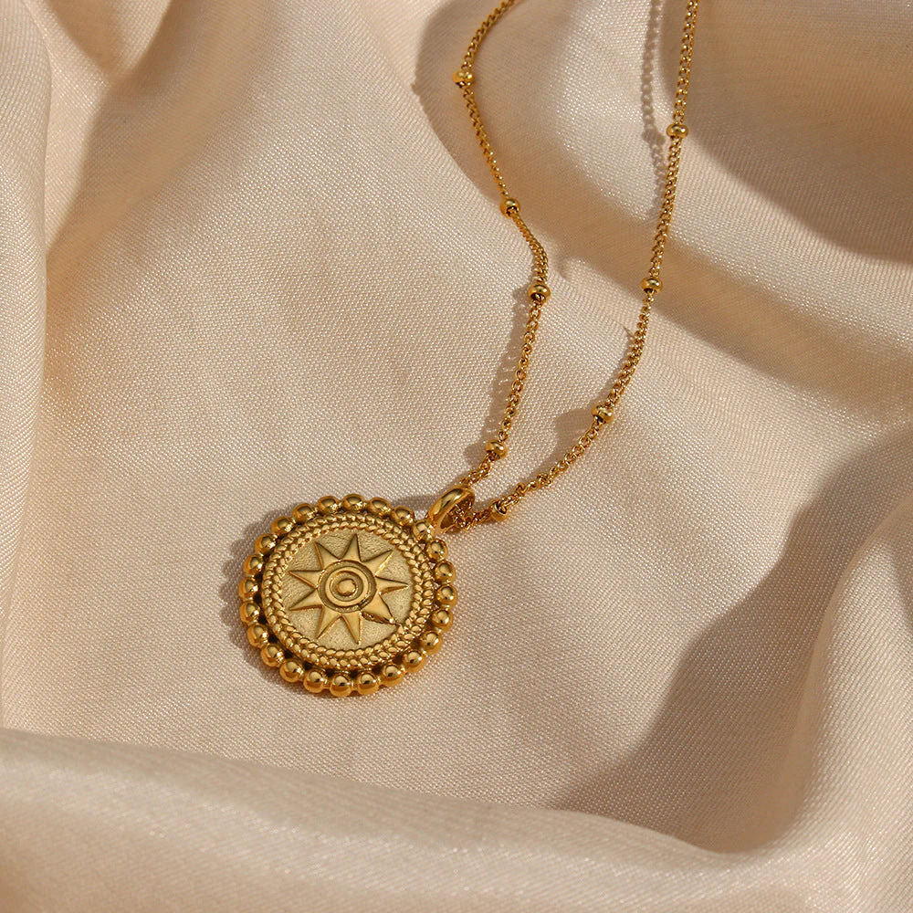 Starlight Gold Pendant Nekclace - Image 6