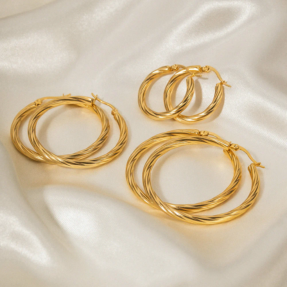 Zephy Hoop Earrings - Image 5